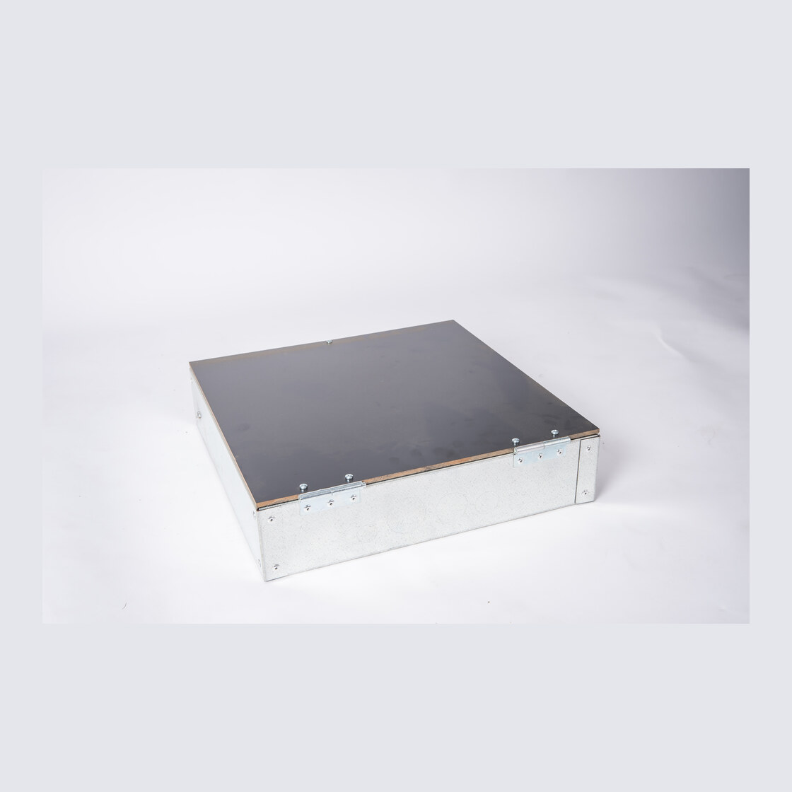 600x600x100 Panel and Surround photo 3